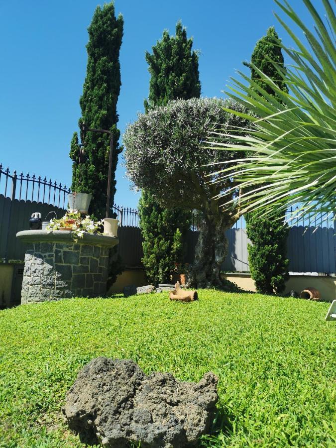 Atrium Pompei Villa Exterior photo